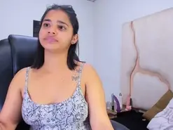Amateur Live Sex Cam of MiahSex69