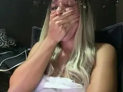 Amateur Adult Webcams of VALENTINA77