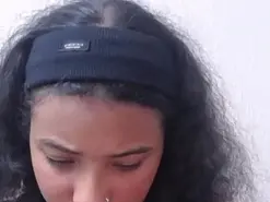 Amateur Free Porn Cam of arietta_69