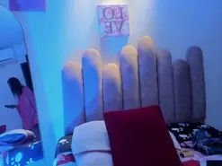 Amateur Adult Webcams of ChloeMilly1