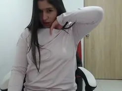 Amateur Live Sex Cam of Aisha_so