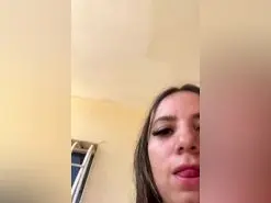 Amateur Free Porn Cam of veronicahot1