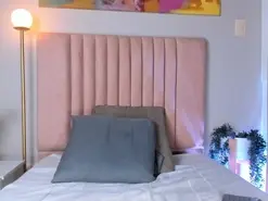 Amateur Nude Webcam of AnnaDenver