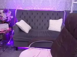 Amateur Free Live Porn of LittleShyy