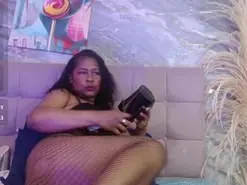 Amateur Live Sex of mya_blaze