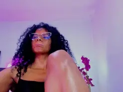 Amateur Live Porn of Ellie_Alves