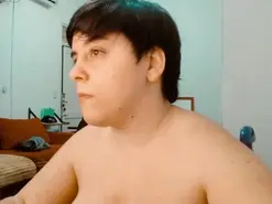 Amateur Free Porn Cam of almondonwheels