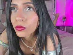 Amateur Free Porn Cam of emili_clark