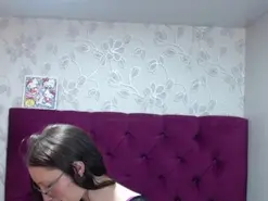 Amateur Nude Webcam of Selenna