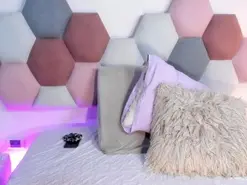 Amateur Adult Video Chat of JazminDluxe