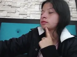 Amateur Sex Chat of maily_cam