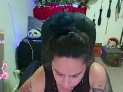 Amateur Sex Cam of elektra_32