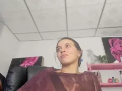 Amateur Watch Live Sex Cams of mariecam