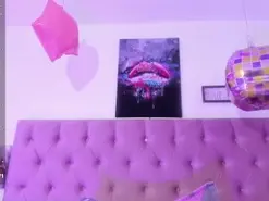 Amateur Nude Webcam of Aily_star