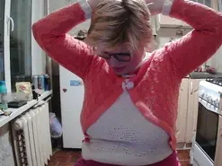 Amateur Nude Webcam of Ariellakissy