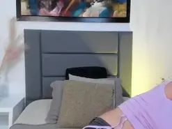 Amateur Adult Webcam of LeahCarter