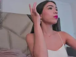 Amateur Watch Live Sex Cams of FaloonRoussel
