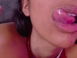Amateur Best live sex cam show of taty_miller