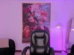 Amateur Live Sex Cam of MilaLawrence