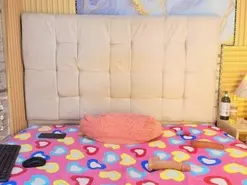 Amateur Watch Live Sex Cams of moxie_monclair