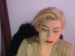 Amateur Live Sex of Cyndi_rockefell