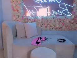 Amateur Watch Live Sex Cams of ZaraKafruni