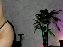 Amateur Live Sex Cam of emma77