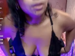 Amateur Adult Webcams of amber_rousse