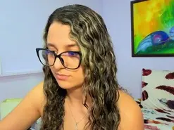 Amateur Live Sex Cam of katia_fox