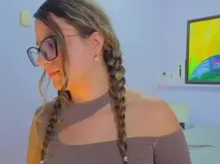 Amateur Adult Webcams of katia_fox
