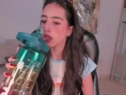 Amateur Sex Cam of LarisaSmirnov