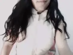 Amateur Nude Webcam of melanianllela