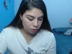 Amateur Nude Webcam of CataSweet