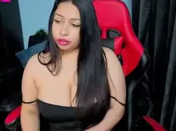 Amateur Adult Video Chat of charlottee_love