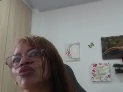 Amateur Sex Cam of CelineMature