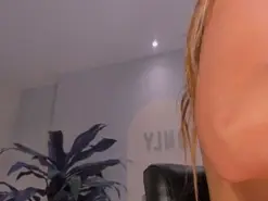 Amateur Best live sex cam show of LisaFlowers