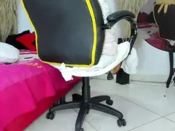 Amateur Live Porn of evelin_hott