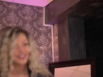 Bongacams Free Porn Cam of AlmaVelia