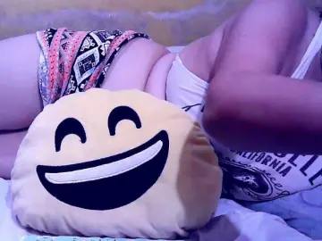 Bongacams Free Live Porn of Carmela4u