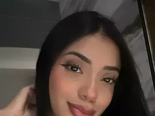 kloe-squirts