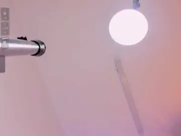 Bongacams Sex Cam of kittybluuee