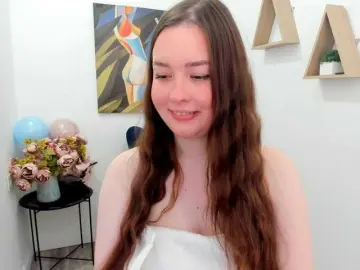 Bongacams Live Sex Cam of HoneyGlow