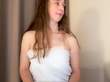 Bongacams Free Porn Cam of Shy-SweetGirl