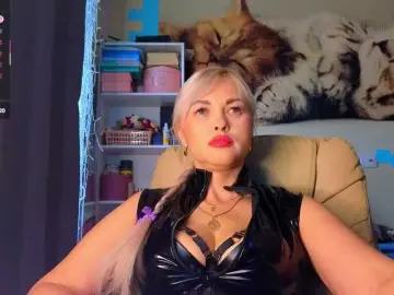 Bongacams Adult Video Chat of Mistress-Gwen