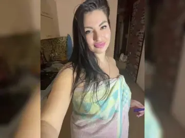 Bongacams Nude Webcam of Madelynn