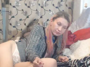 Bongacams Live Sex Cam of DeoMatissta