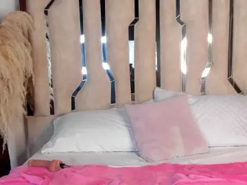 Bongacams Free Porn Cam of Olivia-milf