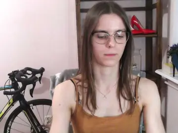 Bongacams Watch Live Sex Cams of MegiKiss