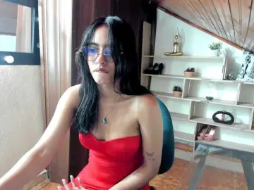 Bongacams Private Sex Chat of amy-lennox