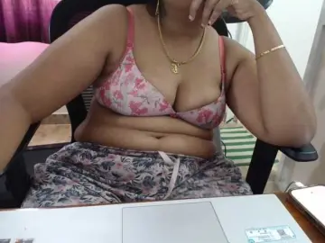 Bongacams Adult Video Chat of ShruthiIndian56